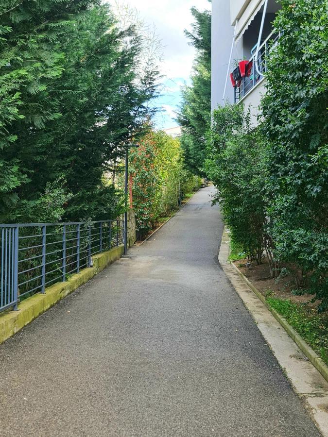 Limoni Luxury Apartament