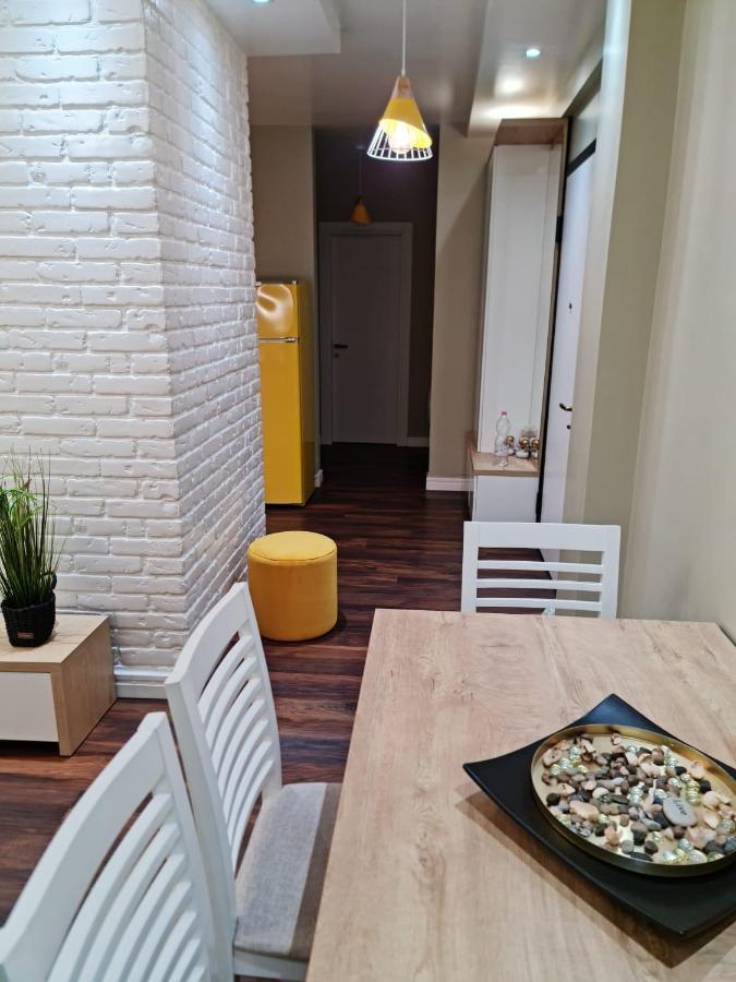 Limoni Luxury Apartament Tirana